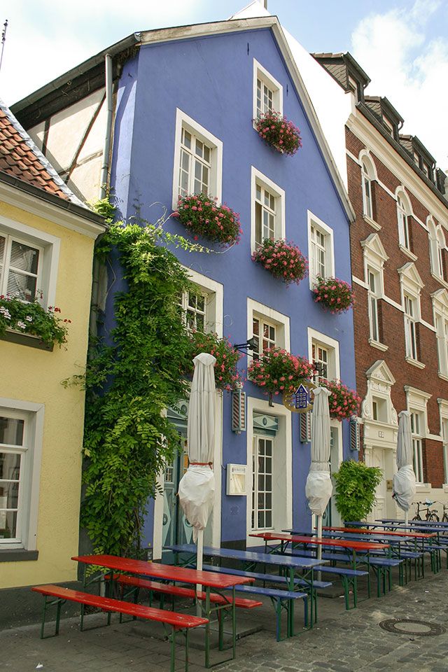  Het “Blaue Haus” (blauwe huis) in de “koeienwijk” van Münster (oude stad)